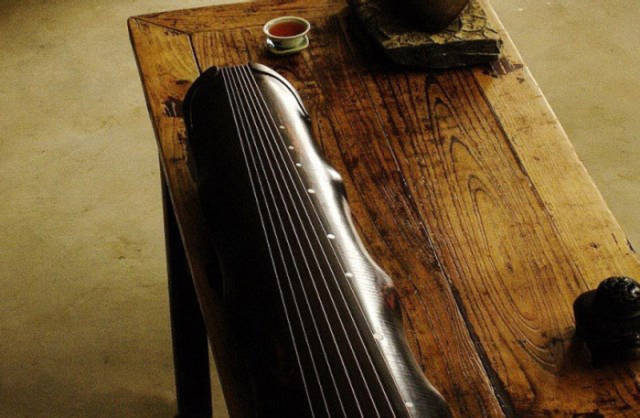 娄底市古琴蕴含的传统文化，一把古琴制备出来要两年的时间